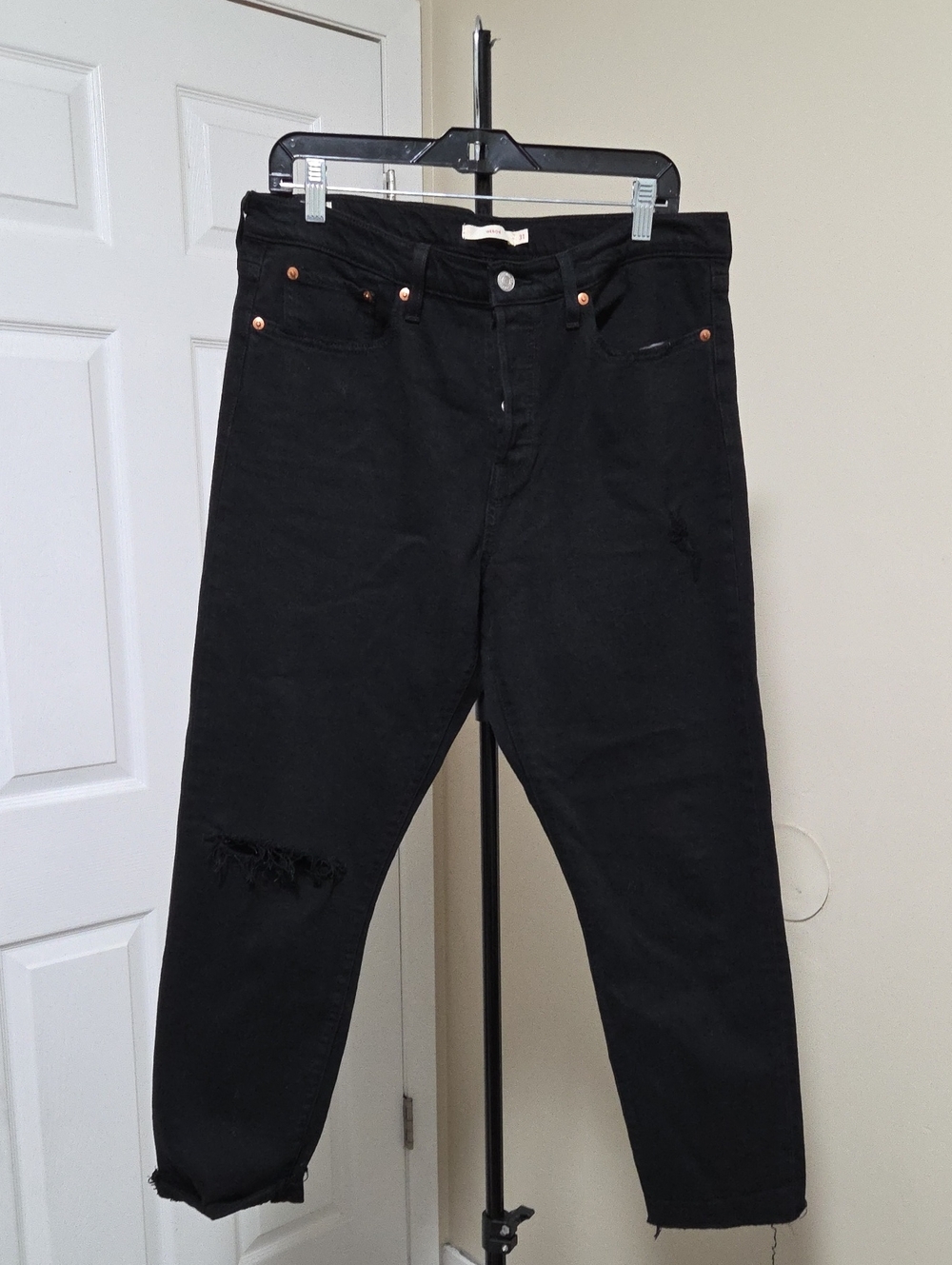 Levi's Wedgie Black Distressed Boyfriend Jeans